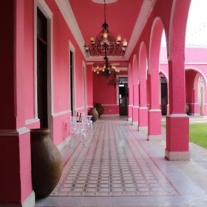 La Casa Rosa